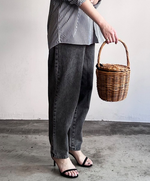 COMMON WARE(コモンウェアー)の「COMMONWARE:12ozデニムワイドテーパードパンツ(デニムパンツ・レディース・ケミカルウォッシュ/インディゴブルー/ライトインディゴブルー/ブラック系/ブラック・L/XL/M)」の10枚目の写真