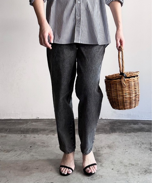 COMMON WARE(コモンウェアー)の「COMMONWARE:12ozデニムワイドテーパードパンツ(デニムパンツ・レディース・ケミカルウォッシュ/インディゴブルー/ライトインディゴブルー/ブラック系/ブラック・L/XL/M)」の9枚目の写真