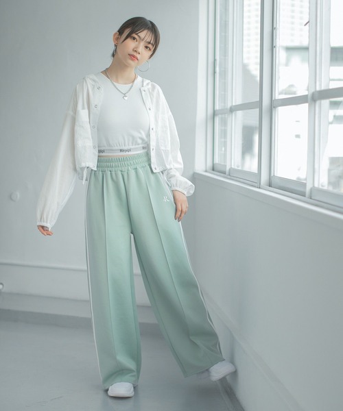 repipi armario（レピピ アルマリオ）の「スパンボイルショートパーカー（シャツ/ブラウス・キッズ・ホワイト/ラベンダー/グレー/ブラック/ライトイエロー/ブルー系その他/ホワイト系その他・SMALL/MEDIUM/LARGE）」の9枚目の写真