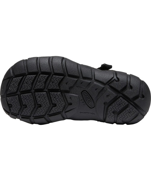 KEEN（キーン）の「SEACAMP II CNX / シーキャンプ ツー シーエヌエックス / キッズ サンダル（サンダル・キッズ・ブラック・18.5cm/18cm/19.5cm/16cm/17cm/15cm）」の6枚目の写真