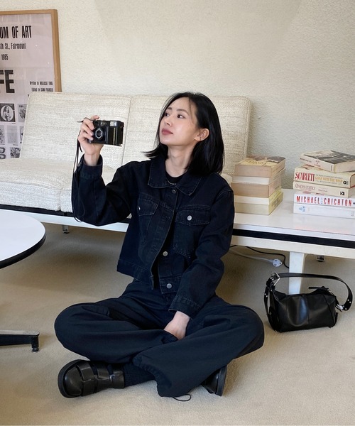 by muni:r(バイ ムニール)の「ベーシックカジュアルデニムジャケット(デニムジャケット・レディース・ブラック/ライトブルー・FREE)」の3枚目の写真