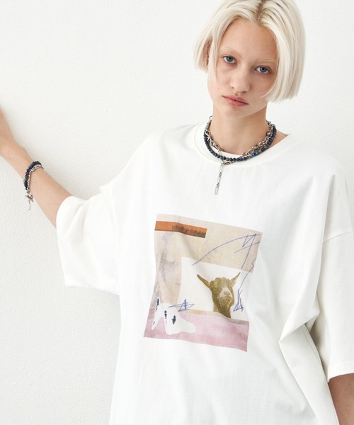 AIVER（アイバー）の「AIVER　コラージュフォトS/SビッグTEE（Tシャツ/カットソー・メンズ・オフホワイト/ブラック/グリーン・MEDIUM/LARGE/SMALL）」の2枚目の写真