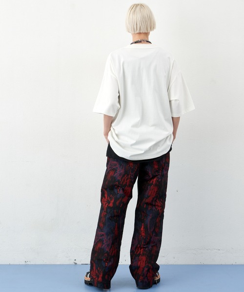 AIVER（アイバー）の「AIVER　コラージュフォトS/SビッグTEE（Tシャツ/カットソー・メンズ・オフホワイト/ブラック/グリーン・MEDIUM/LARGE/SMALL）」の12枚目の写真