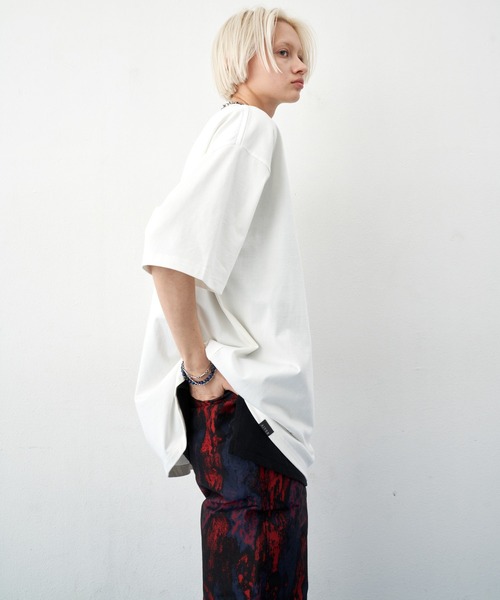 AIVER（アイバー）の「AIVER　コラージュフォトS/SビッグTEE（Tシャツ/カットソー・メンズ・オフホワイト/ブラック/グリーン・MEDIUM/LARGE/SMALL）」の6枚目の写真