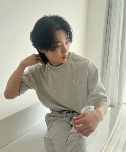 LIMMSE(リムズ)の「【LIMMSE】リラックスオーバーサイズTシャツ(Tシャツ/カットソー・メンズ・杢グレー/ピンク/サックスブルー/オフホワイト・FREE)」の3枚目の写真