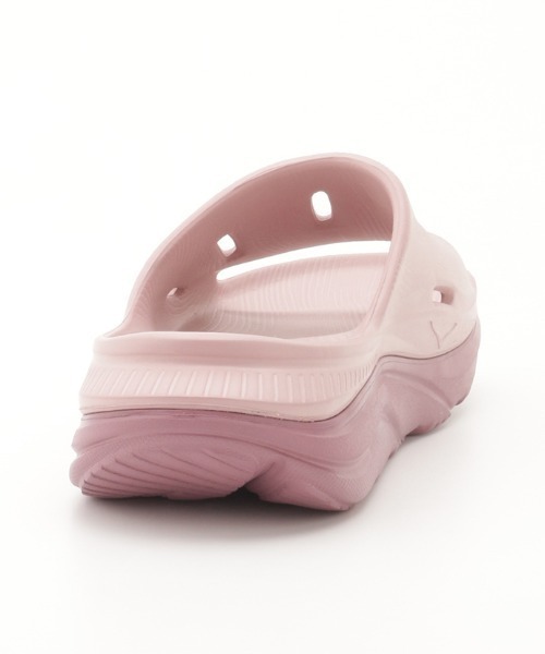 HOKA(ホカ)の「【HOKA ONE ONE for emmi】ORA RECOVERY SLIDE3(サンダル・レディース・ローズ・23cm/24cm/25cm)」の10枚目の写真