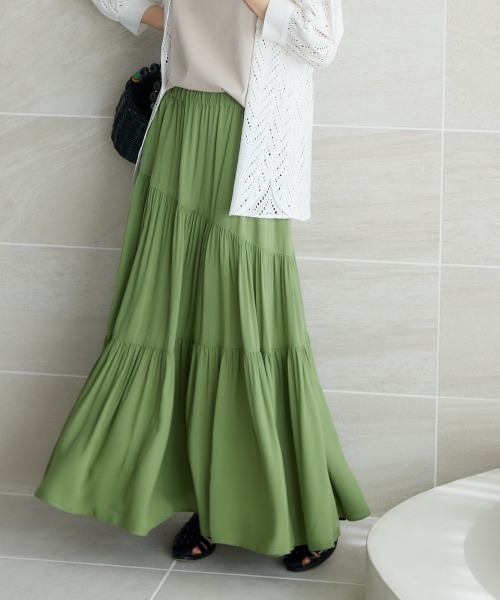 miclat（ミクラ）の「大きいサイズ　ギャザーティアードスカート　miclat（スカート・レディース・ブラック/グリーン系・LL/5L/4L/3L/L）」の19枚目の写真