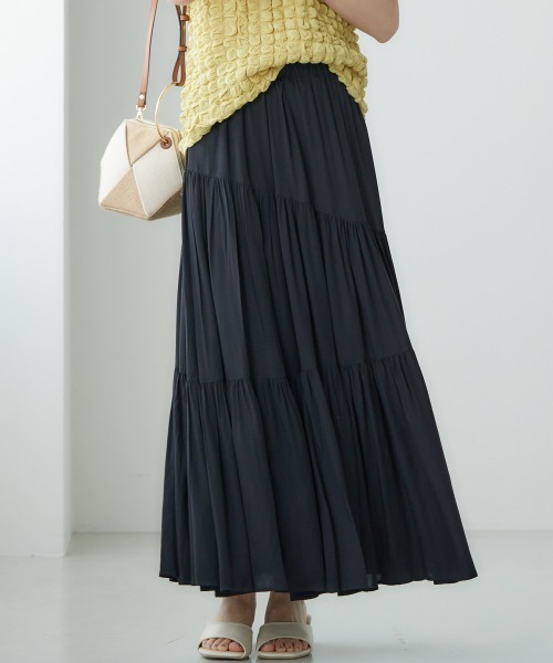 miclat（ミクラ）の「大きいサイズ　ギャザーティアードスカート　miclat（スカート・レディース・ブラック/グリーン系・LL/5L/4L/3L/L）」の21枚目の写真