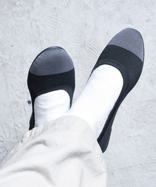 CALIFORNIA OUTFITTERS（カリフォルニア アウトフィッターズ）の「1-配色ニットパンプス【Maison select -メゾンセレクト-】（パンプス・レディース・ブラック・MEDIUM）」の4枚目の写真