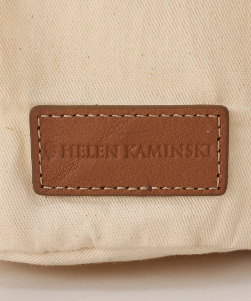 Helen Kaminski（ヘレンカミンスキー）の「≪一部店舗+WEB限定≫【HELEN KAMINSKI/ヘレン カミンスキー】CAMARIL S BRIDLE（かごバッグ・レディース・ベージュ/チャコールグレー・FREE）」の6枚目の写真