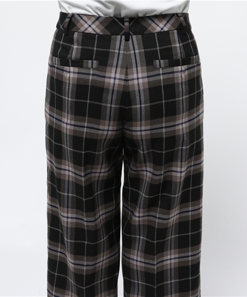 NATURAL BEAUTY BASIC（ナチュラルビューティーベーシック）の「チェックガウチョパンツ（その他パンツ・レディース・グレー系その他/ブラック系その他・X-SMALL/SMALL/MEDIUM）」の7枚目の写真