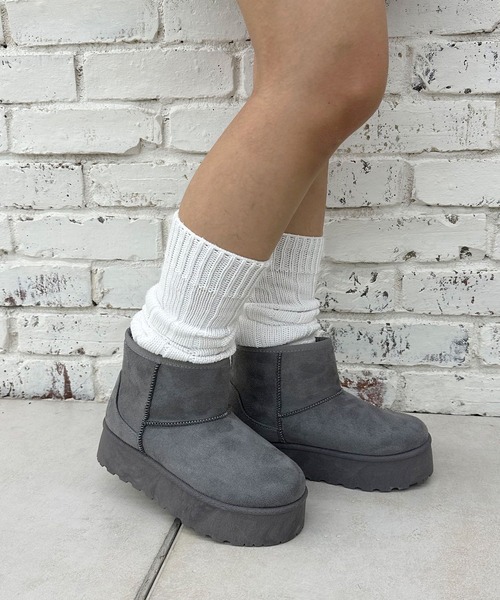 CIAOPANIC（チャオパニック）の「厚底ムートンブーツ（ブーツ・レディース・グレー/ブラック/ブラウン・LARGE/SMALL/X-LARGE/MEDIUM）」の9枚目の写真