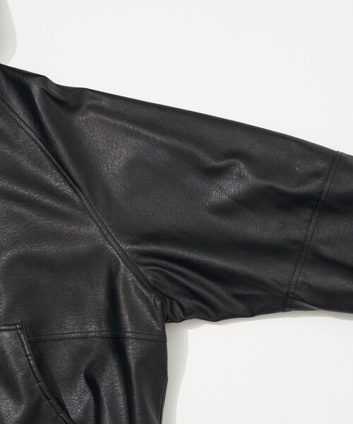 FREAK'S STORE（フリークスストア）の「FREAK’S STORE/フリークスストア フェイクレザー パーカー/フルジップ（ブルゾン・メンズ・ブラック・MEDIUM/LARGE）」の10枚目の写真