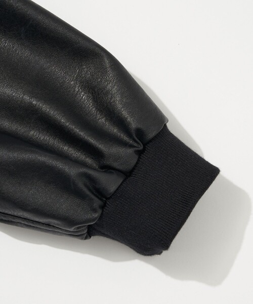 FREAK'S STORE（フリークスストア）の「FREAK’S STORE/フリークスストア フェイクレザー パーカー/フルジップ（ブルゾン・メンズ・ブラック・MEDIUM/LARGE）」の4枚目の写真