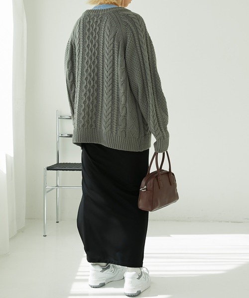 Chaco closet（チャコ クローゼット）の「フィッシャーマンオーバーサイズクルーネックケーブルニットカーディガン（カーディガン/ボレロ・レディース・ダークグリーン/グレー/ネイビー/アイボリー・FREE）」の17枚目の写真