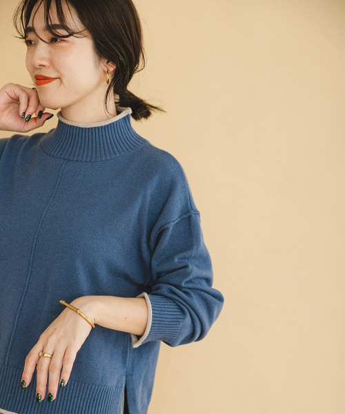 ITEMS URBANRESEARCH（アイテムズ アーバンリサーチ）の「『洗濯可』ハイショクハイネックニット（ニット/セーター・レディース・ブルー/オレンジ/グレー/モカ/オフホワイト・FREE）」の4枚目の写真
