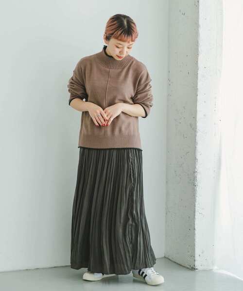 ITEMS URBANRESEARCH（アイテムズ アーバンリサーチ）の「『洗濯可』ハイショクハイネックニット（ニット/セーター・レディース・ブルー/オレンジ/グレー/モカ/オフホワイト・FREE）」の18枚目の写真