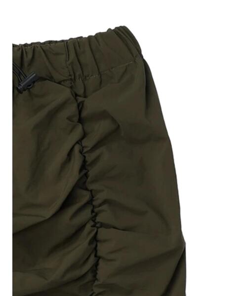 RAY CASSIN FAVORI（レイカズンフェバリ）の「・RAY　CASSIN　フロントギャザーナロースカート（スカート・レディース・ブラック/カーキ・FREE）」の21枚目の写真