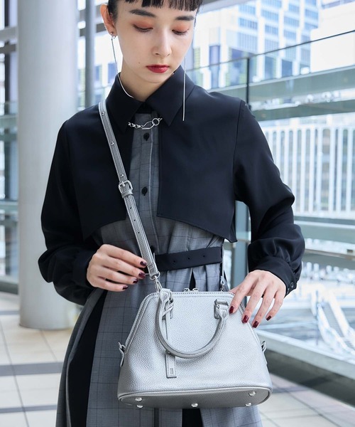 HARE（ハレ）の「スタッズショルダーボストンBAG(HARE
