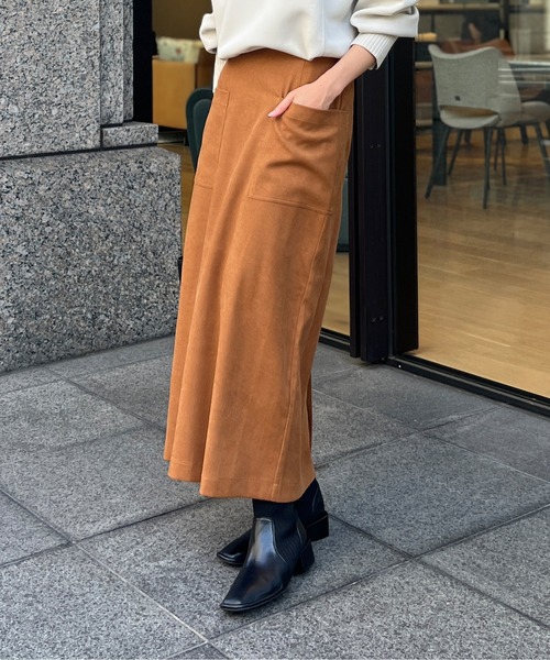 Chez toi（シェトワ）の「マットコーデュロイナロースカート（スカート・レディース・ブラック/キャメル/アイボリー・FREE）」の13枚目の写真