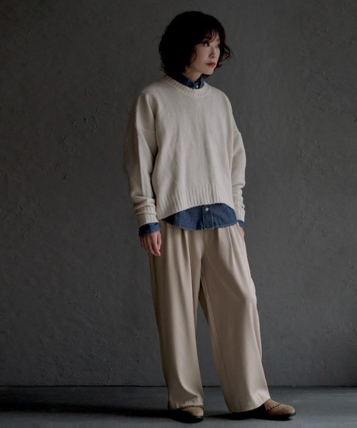 apartment department(アパートメントデパートメント)の「ツータック ワイドテーパードパンツ(その他パンツ・レディース・ベージュ/スミクロ/アイボリー/ダークベージュ/オフホワイト・フリー)」の11枚目の写真