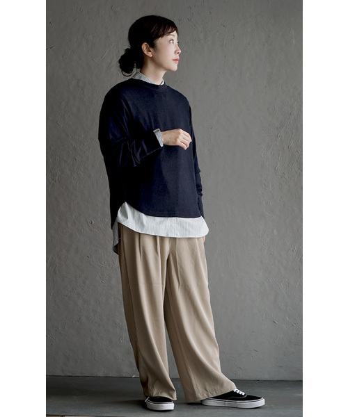 apartment department(アパートメントデパートメント)の「ツータック ワイドテーパードパンツ(その他パンツ・レディース・ベージュ/スミクロ/アイボリー/ダークベージュ/オフホワイト・フリー)」の15枚目の写真