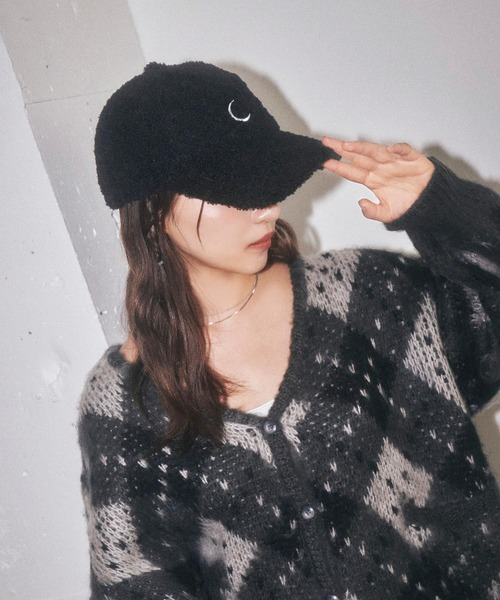 ANDGEEBEE（アンジービー）の「UNISEX ムーンボアキャップ（キャップ・レディース・ホワイト/ブラック・FREE）」の11枚目の写真