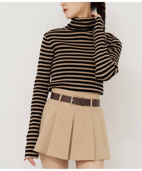 ANAP(アナップ)の「フィンガーホールタートルネックリブニットトップス(ニット/セーター・レディース・オフホワイト/グレー/ホワイト×ブラック/ブラック系その他/レッド/ブラック/ブラック×ホワイト/ベージュ・FREE)」の7枚目の写真