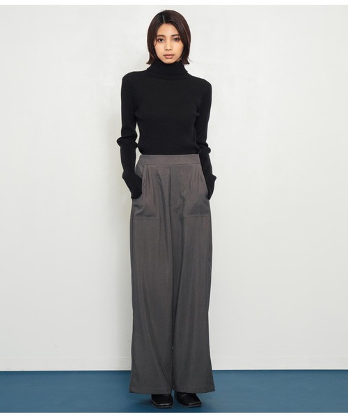 ANAP(アナップ)の「フィンガーホールタートルネックリブニットトップス(ニット/セーター・レディース・オフホワイト/グレー/ホワイト×ブラック/ブラック系その他/レッド/ブラック/ブラック×ホワイト/ベージュ・FREE)」の12枚目の写真