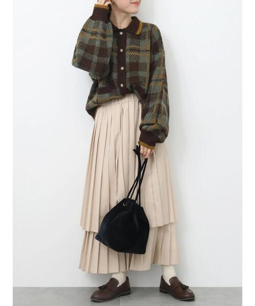 ehka sopo（エヘカソポ）の「ティアードプリーツスカート（スカート・レディース・チャコールグレー/ブラック/ベージュ・F）」の4枚目の写真