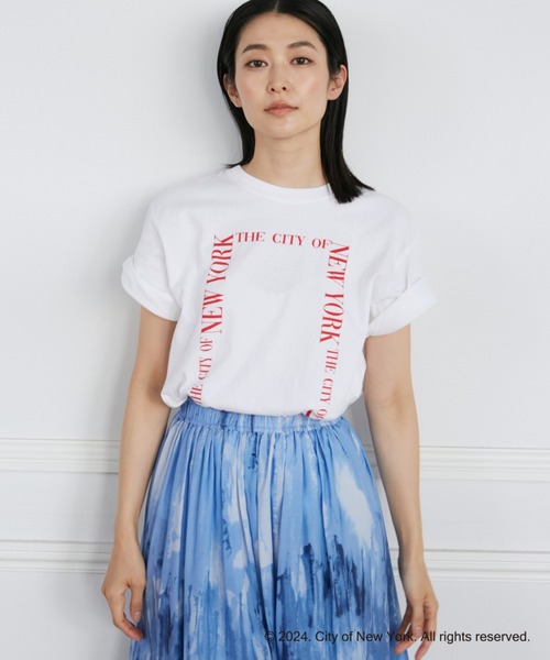 INED（イネド）の「NYCスクエアロゴTシャツ《GOOD ROCK SPEED》（Tシャツ/カットソー・レディース・サックスブルー/オフホワイト・9号）」の2枚目の写真