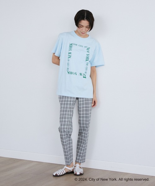 INED（イネド）の「NYCスクエアロゴTシャツ《GOOD ROCK SPEED》（Tシャツ/カットソー・レディース・サックスブルー/オフホワイト・9号）」の4枚目の写真