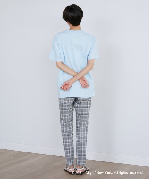 INED（イネド）の「NYCスクエアロゴTシャツ《GOOD ROCK SPEED》（Tシャツ/カットソー・レディース・サックスブルー/オフホワイト・9号）」の6枚目の写真