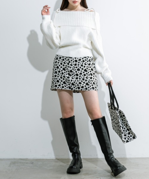 OLIVE des OLIVE（オリーブデオリーブ）の「もちモテオフショルニット 1032050440（ニット/セーター・レディース・オフホワイト/サックスブルー/チャコールグレー・FREE）」の4枚目の写真