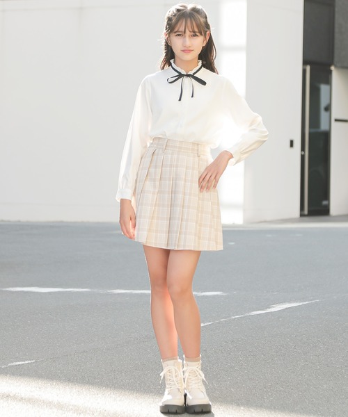 Amourire girl（アムリールガール）の「リボンタイブラウス(130cm～160cm)（シャツ/ブラウス・キッズ・ホワイト/ブラック・130cm/140cm/150cm/160cm）」の5枚目の写真