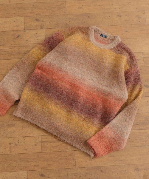 ITEMS URBANRESEARCH(アイテムズ アーバンリサーチ)の「スペースダイ ウール混ブークレニットプルオーバー(ニット/セーター・メンズ・グレー/ブルー/オレンジ・LARGE/MEDIUM)」の1枚目の写真