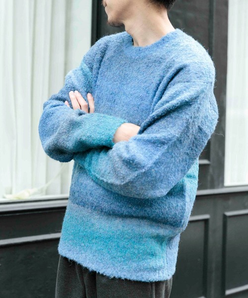 ITEMS URBANRESEARCH(アイテムズ アーバンリサーチ)の「スペースダイ ウール混ブークレニットプルオーバー(ニット/セーター・メンズ・グレー/ブルー/オレンジ・LARGE/MEDIUM)」の19枚目の写真