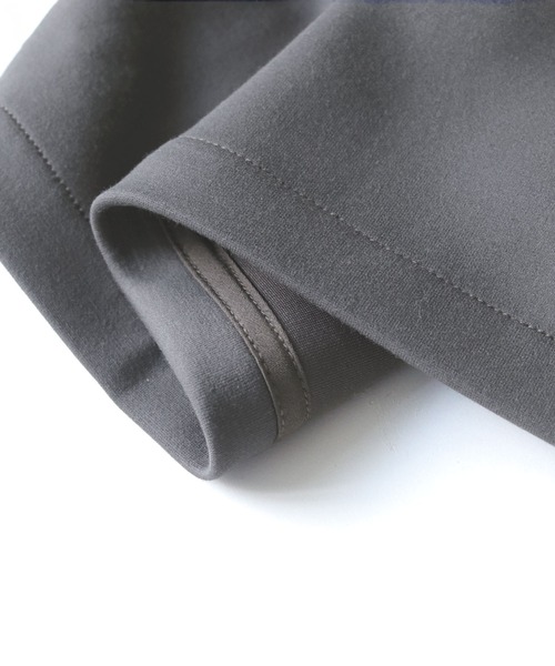 cheriella(シェリエラ)の「【cheriella】WEB限定タックパフスリーブジャケット WEB LIMITED TUCK PUFF SLEEVE JACKET(ノーカラージャケット・レディース・グレイッシュベージュ/グレイッシュブルー/チャコールグレー・M)」の6枚目の写真