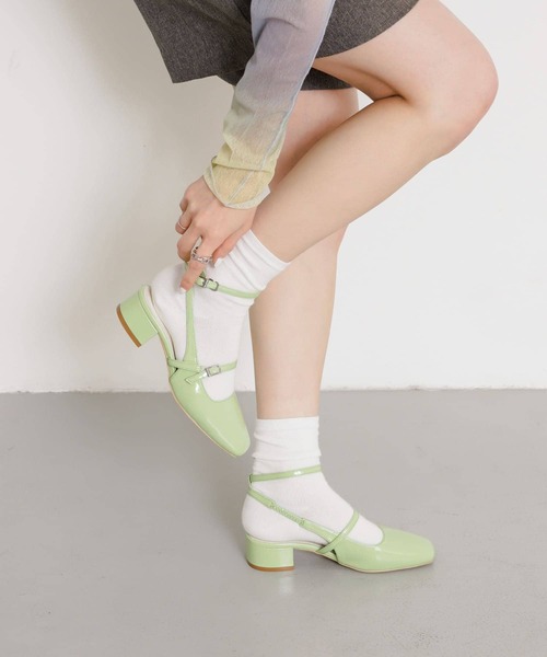 SENSE OF PLACE by URBAN RESEARCH(センスオブプレイスバイアーバンリサーチ)の「メリージェーンシューズ(パンプス・レディース・シルバー/ブラック/ミント・SMALL/MEDIUM/LARGE)」の6枚目の写真