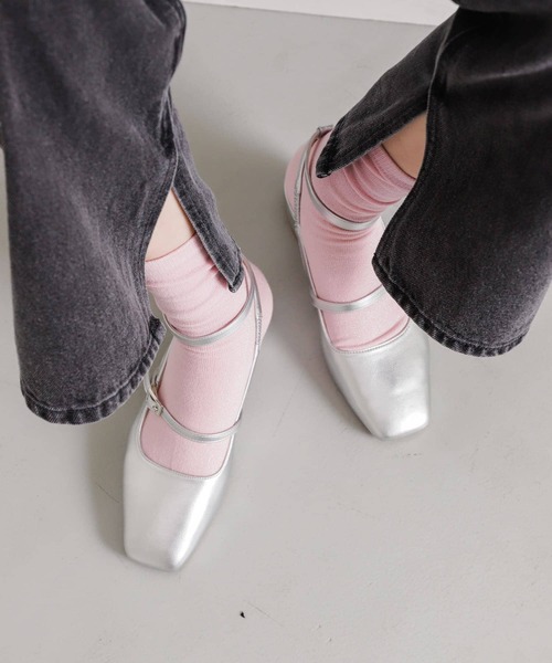 SENSE OF PLACE by URBAN RESEARCH(センスオブプレイスバイアーバンリサーチ)の「メリージェーンシューズ(パンプス・レディース・シルバー/ブラック/ミント・SMALL/MEDIUM/LARGE)」の21枚目の写真