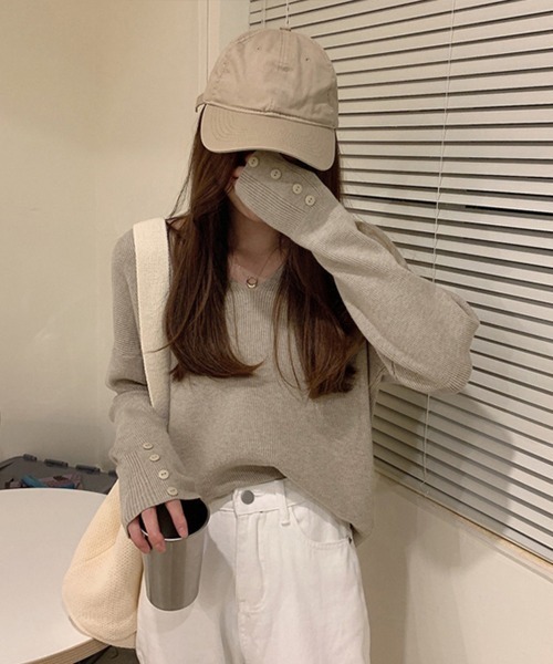 Miniministore(ミニミニストア)の「【新色追加】ニットトップス レディース Vネック長袖(ニット/セーター・レディース・ホワイト/ブラック/モカ/ブラウン/ベージュ/グレー・M/L)」の9枚目の写真