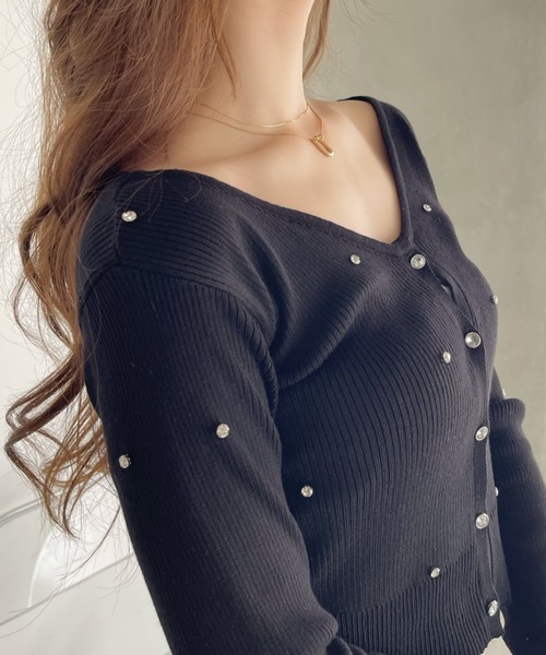 Ada.(エイダ)の「ビジュー ニット Vネック カーディガン(カーディガン/ボレロ・レディース・ピンク/アイボリー/ブラック・FREE)」の16枚目の写真