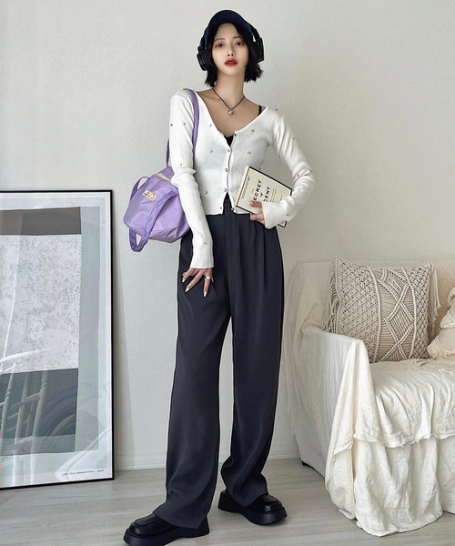 Ada.(エイダ)の「ビジュー ニット Vネック カーディガン(カーディガン/ボレロ・レディース・ピンク/アイボリー/ブラック・FREE)」の7枚目の写真