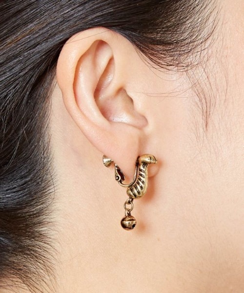 カヤ（カヤ）の「【カヤ】猫招き手イヤリング（イヤリング・レディース・その他2/その他1/その他3・FREE）」の6枚目の写真