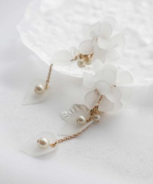 Dorry Doll（ドリードール）の「フラワーリーフイヤリング（イヤリング）」