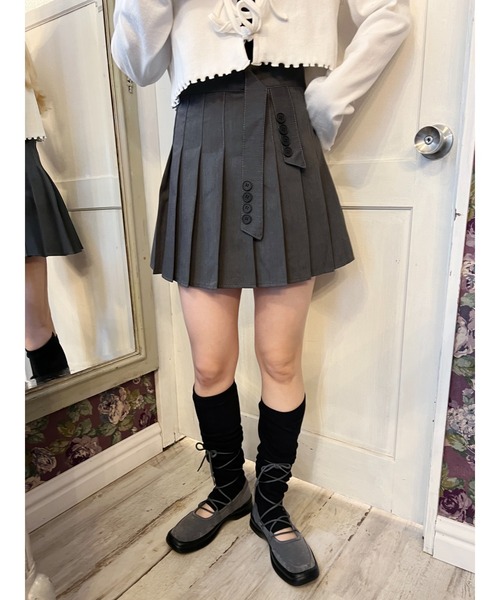 PHILLY(フィリー)の「【PHILLY】ベルトデザインプリーツスカート(スカート・レディース・グレー・SMALL/MEDIUM)」の2枚目の写真