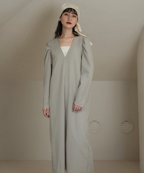 lawgy(ラウジー)の「v shoulder puff check op / vショルダーパフチェックワンピ(ワンピース・レディース・ホワイト/ベージュ・FREE)」の5枚目の写真