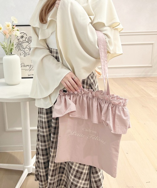 セール】刺繍フリルバッグ【ZOZOTOWN限定アイテム】（トートバッグ