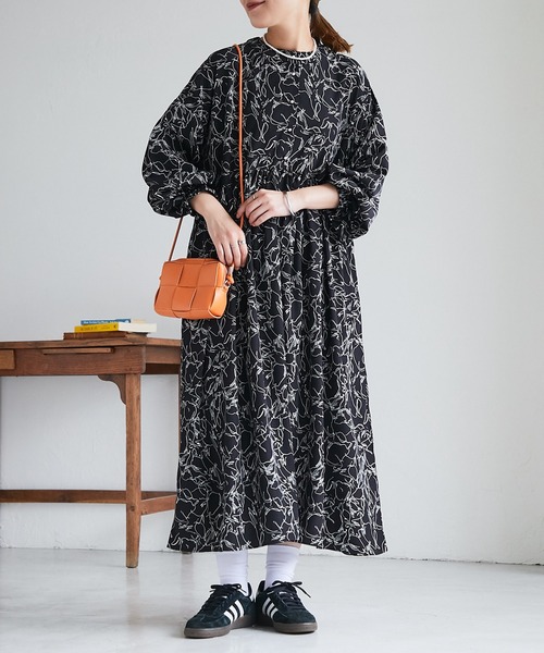 un dix cors（アンディコール）の「線画フラワープリントワンピース（ワンピース・レディース・ホワイト/ブラック・FREE）」の20枚目の写真