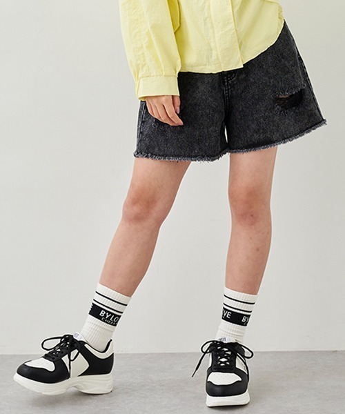 by LOVEiT(バイラビット)の「バックロゴダメージデニムショートパンツ(デニムパンツ・キッズ・ブルー/ブラック・120cm/130cm/140cm/150cm/160cm)」の5枚目の写真